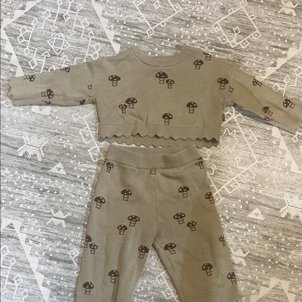 Kids Mushroom Pajama Set - Brown